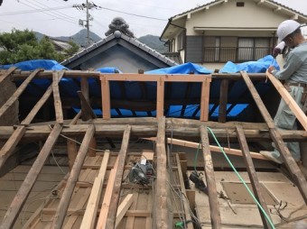 内海町雨漏り修理棟木補修②