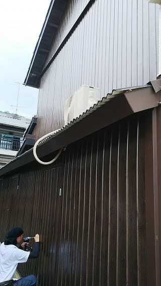 深津町波トタン屋根張替え後写真