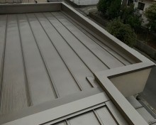 板金屋根リフォーム後