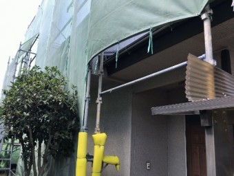 玄関前の養生