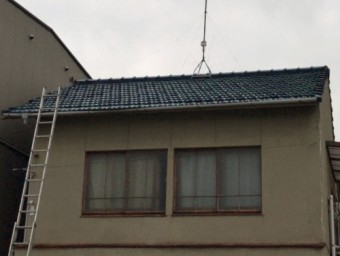 貸家瓦屋根