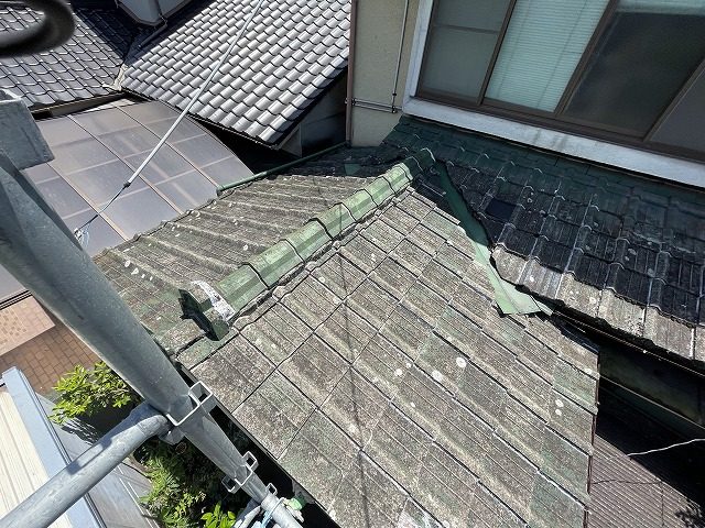 福山市で瓦から板金屋根へ屋根修理工事・屋根を交換した事例