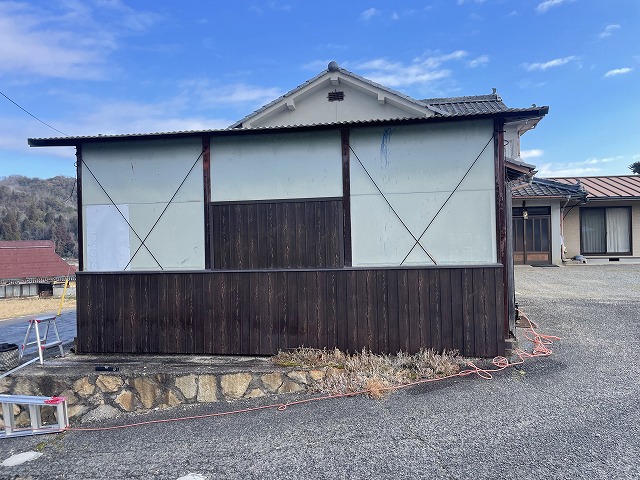 世羅町で外壁補修工事をさせて頂きました。