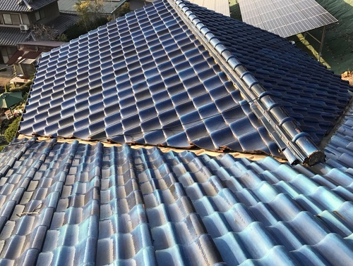 福山市で雨漏りする瓦屋根をカラーガルバリウム屋根へリフォーム工事ガルバリウム鋼板施工前