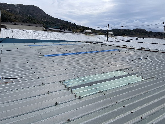 折半屋根あかりとり