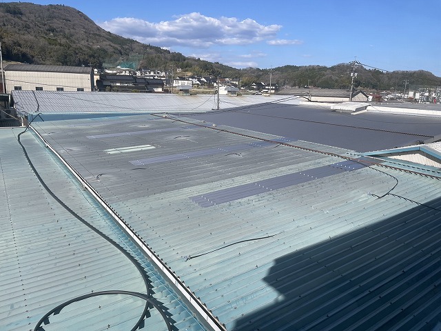 折半屋根改修後