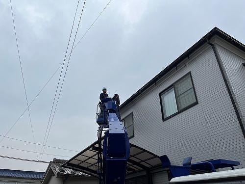 福山市にある一軒家の２階軒樋が一部破損し取替工事をしました