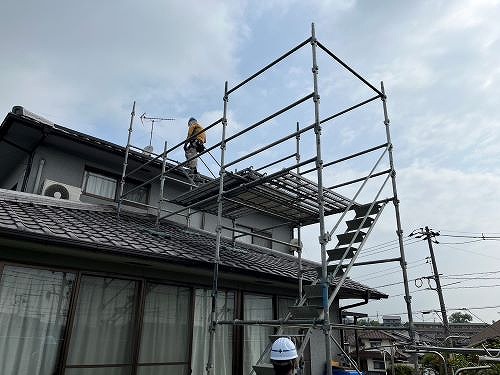 天井から雨漏りする戸建の修繕工事