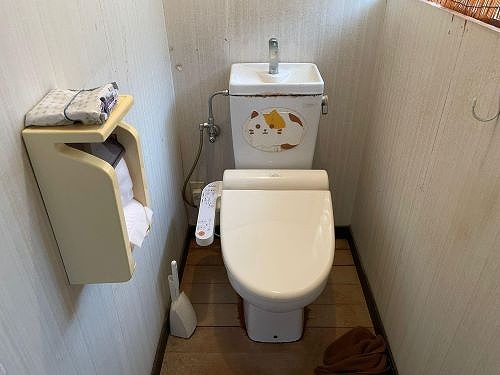 福山市の一軒家にあるトイレが水漏れ！改装希望で無料調査しました