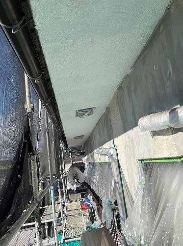 福山市の二階建一軒家で劣化等により塗膜剥がれ発生｜外壁塗装工事