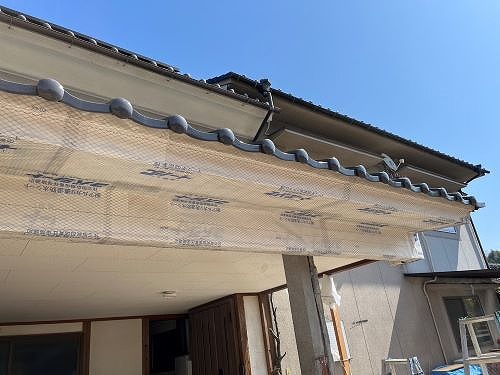福山市にて一部解体した瓦屋根の増築工事