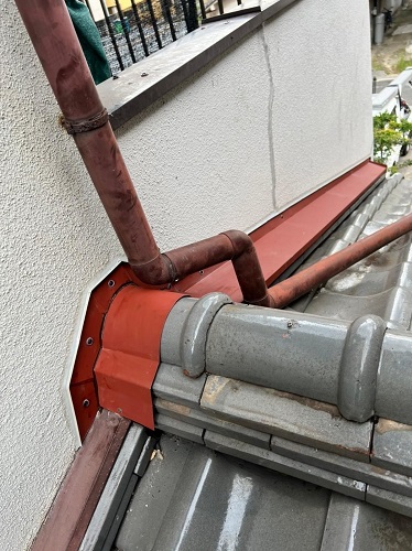 福山市で住宅１階天井の雨染みの原因だった瓦屋根の雨漏り工事事例アフター