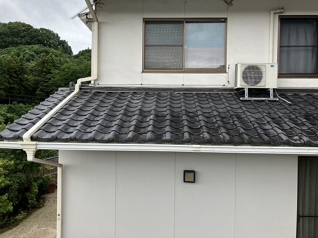 施工後の瓦屋根全景