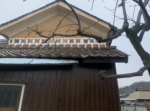 福山市にて蔵の外壁と瓦屋根のリフォーム工事