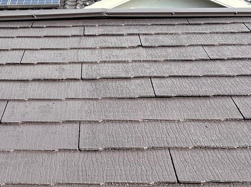尾道市のカバー工法でIG工業スーパーガルテクトを採用した屋根カバー工事ビフォー