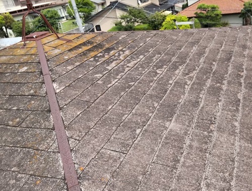福山市で屋根カバー工法でカラーベスト屋根からガルバリウム鋼板屋根へ施工ビフォー