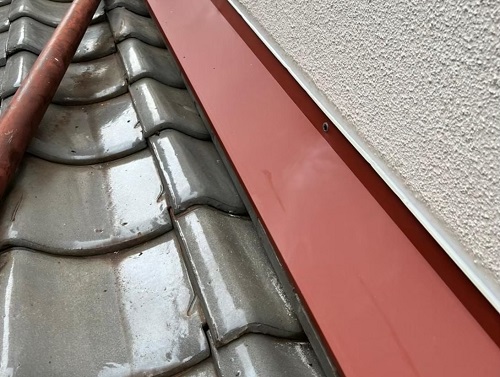 福山市で住宅１階天井の雨染みの原因だった瓦屋根の雨漏り工事事例工事完了