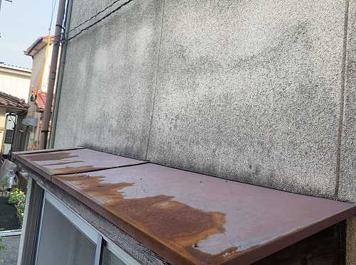 福山市住宅窓の庇屋根板金工事工事前