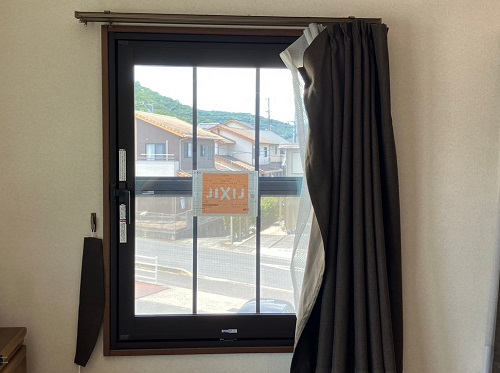 福山市先進的窓リノベ事業の補助金を活用した内窓リフォーム工事断熱ガラスの内窓設置工事後